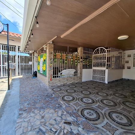 Lilia House 15 Minutos Aeropuerto Apartment Panama City Luaran gambar