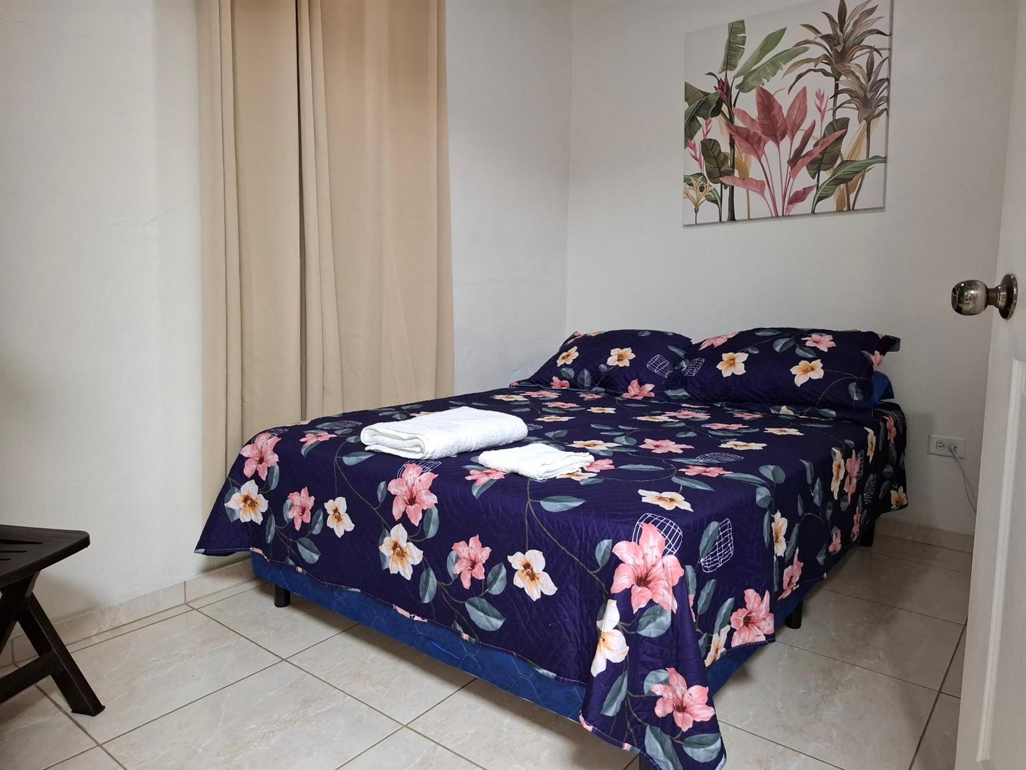 Lilia House 15 Minutos Aeropuerto Apartment Panama City Bilik gambar